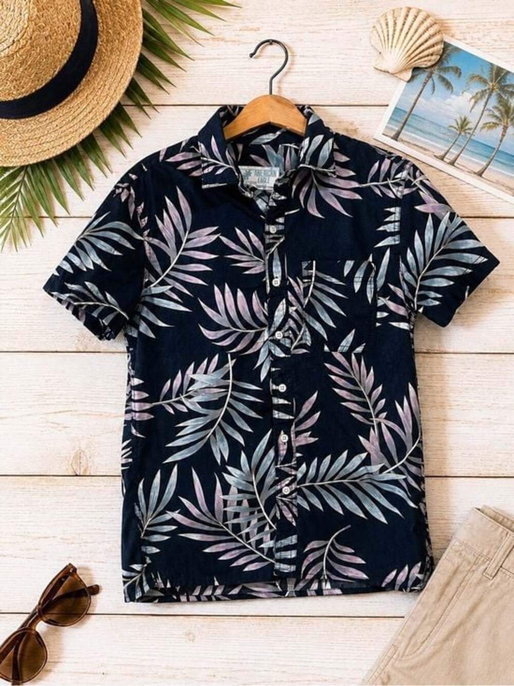 American Eagle Men’s XS Tropical Palm Print Short Sleeve Button-Up Shirt Navy